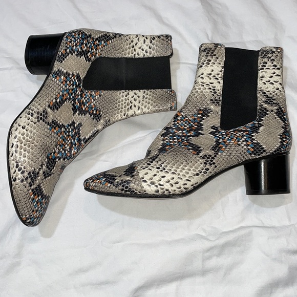 ISABEL MARANT ANKLE BOOTS IN SNAKE PRINT - Picture 3 of 6